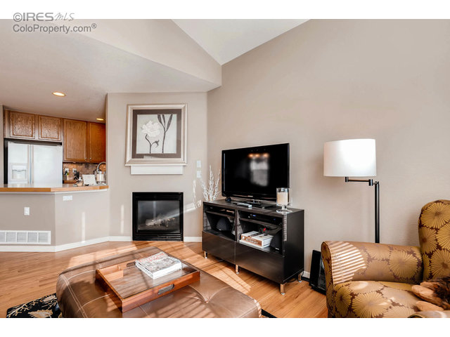 578 Beauprez Ave
