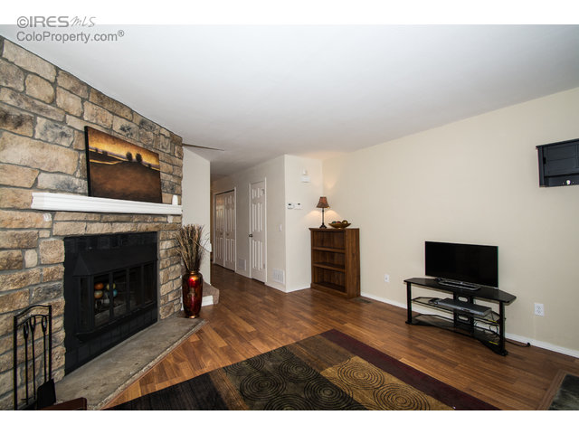 For Sale: 994 Milo Cir B #APT B Lafayette, CO 80026