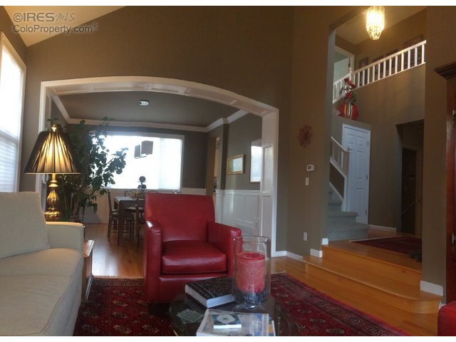 1039 Turnberry Cir