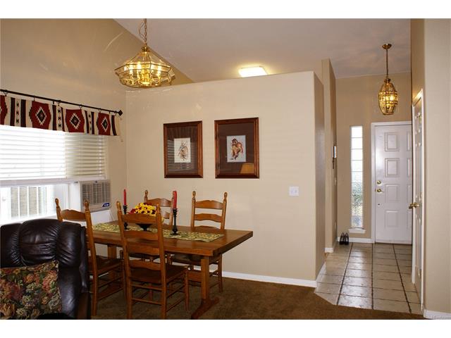 168 Las Lunas St