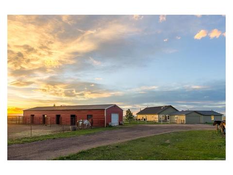 18982 Edge Wood Dr