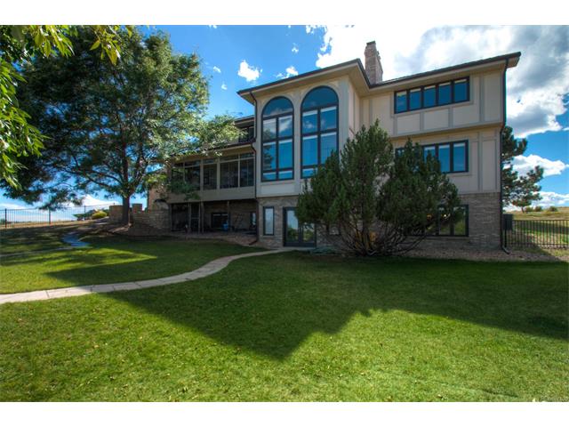 9520 Heather Dr