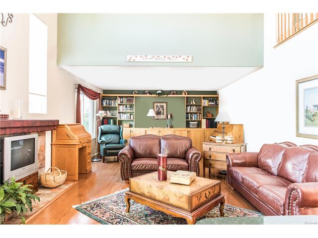 4096 Starflower Rd