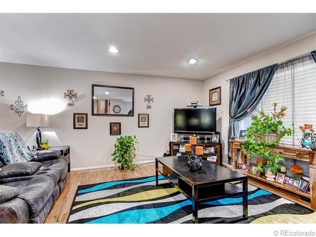 For Sale: 7104 S Syracuse St Englewood, CO 80112