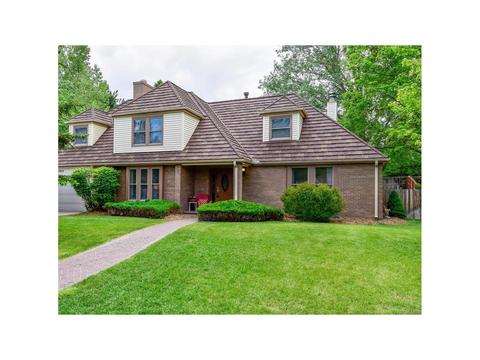 5687 W Long Pl