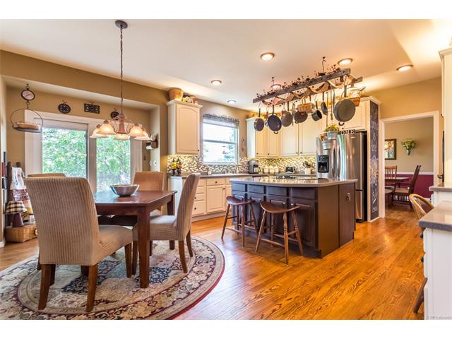 For Sale: 2712 Cactus Bluff Pl Littleton, CO 80129