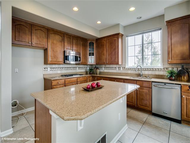 10543 Laurelglen Cir