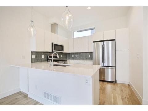 3960 W 13th Ave