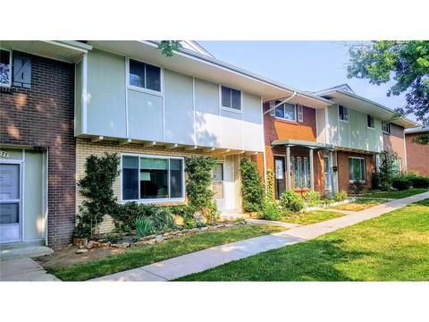 1389 Douglas Dr