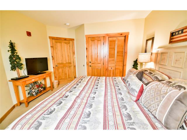 For Sale: 100 Dercum Sq #8404 Dillon, CO 80435