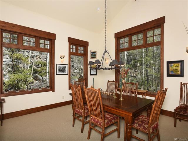 68 Wolf Rock Rd