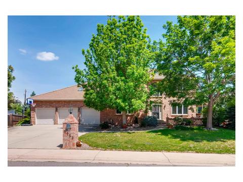 27 Mc Intyre Cir