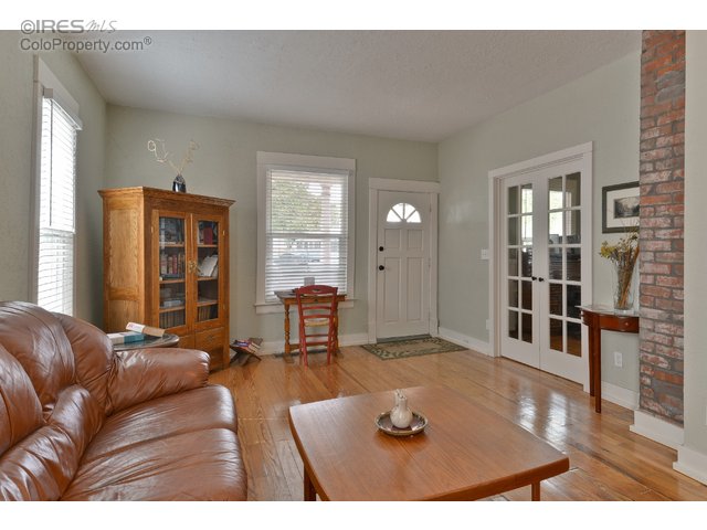 312 Baker St