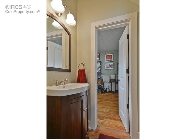 312 Baker St