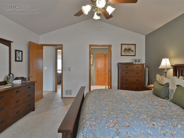 For Sale: 2415 Maplewood Cir W Longmont, CO 80503