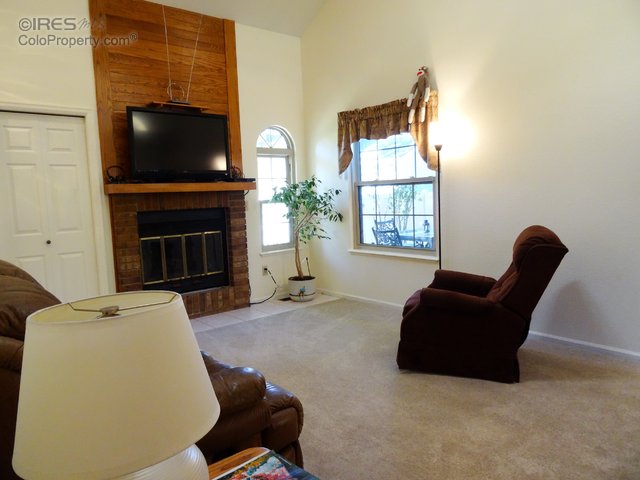 3121 Lake Park Way