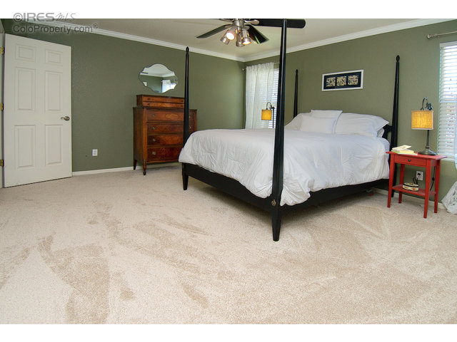 For Sale: 1235 Trout Creek Cir Longmont, CO 80504