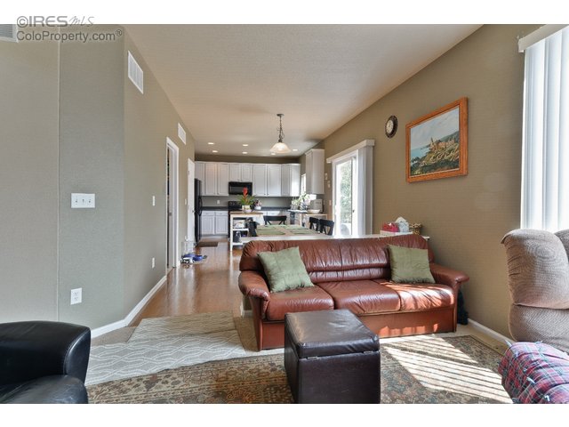 4628 Wildgrass Pl