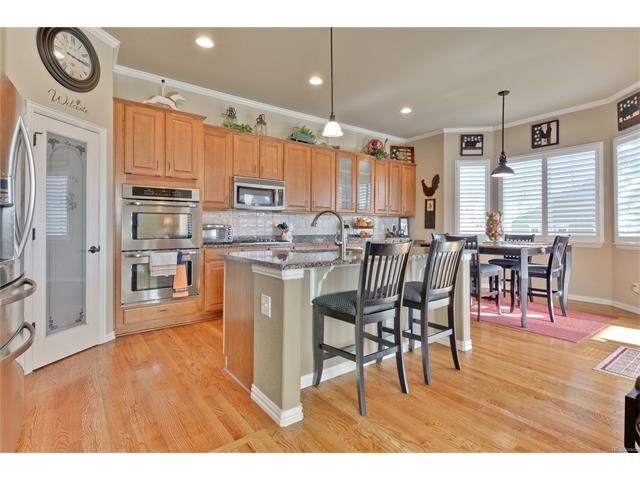 895 Lawson Pl