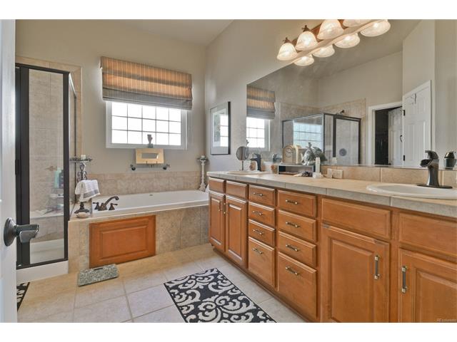 895 Lawson Pl
