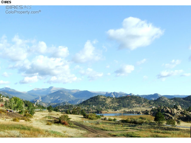 For Sale: 13 Kiowa Trl Estes Park, CO 80517