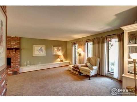 3415 Hearthfire Dr