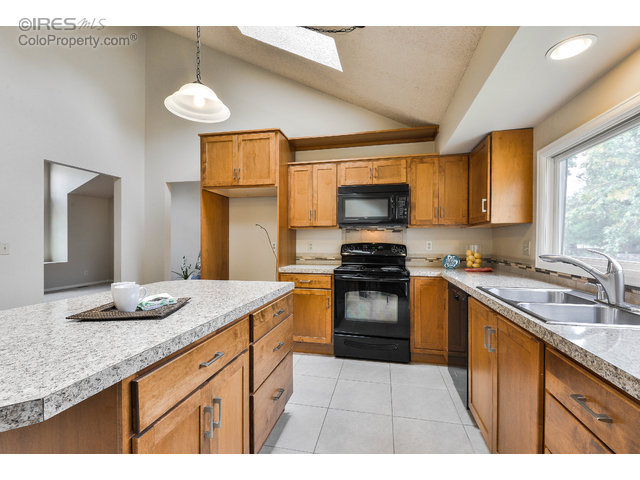 4319 Kingsbury Dr