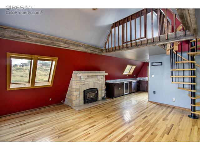 4616 Cliff View Ln