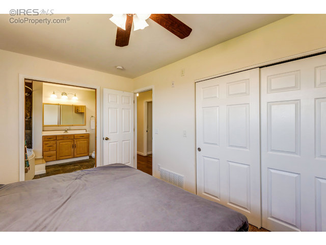 5241 Rim Rock Ln
