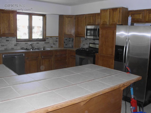 For Sale: 2711 Lakecrest Pl Loveland, CO 80538