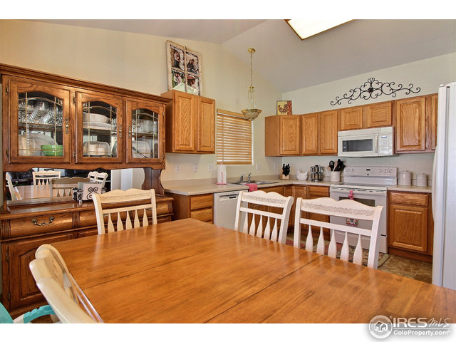 201 Settlers Cv