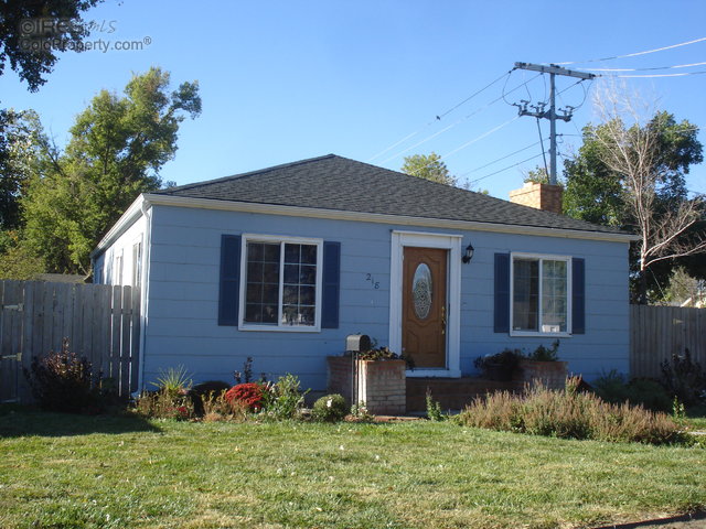 218 E 7th Ave