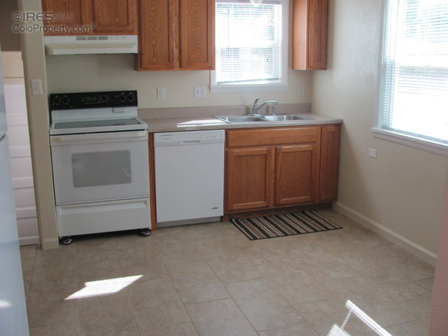 215 Eaton St
