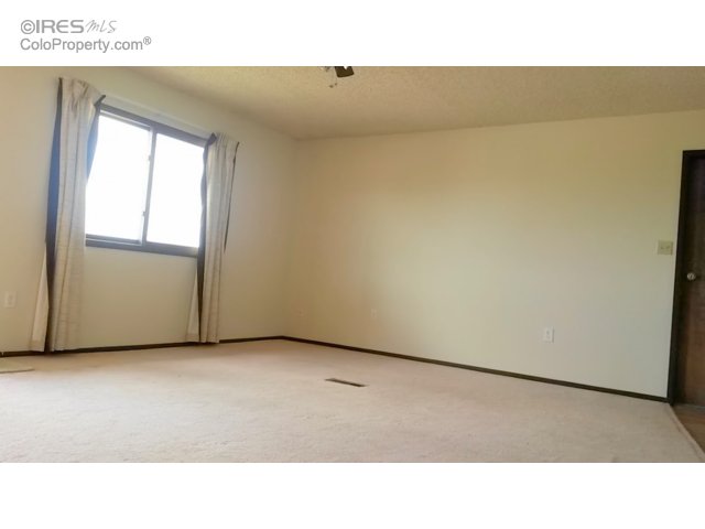 For Sale: 606 W Apache Dr Yuma, CO 80759