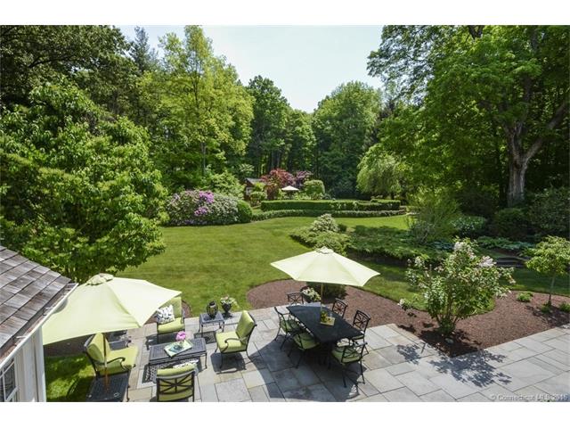 For Sale: 45 Reverknolls Avon, CT 06001