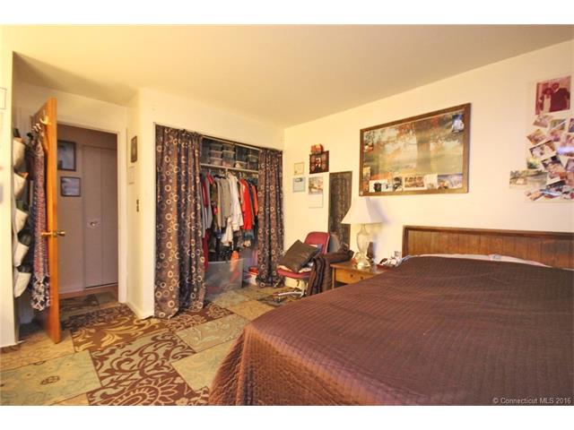 For Sale: 1079 Blue Hills Ave #F Bloomfield, CT 06002