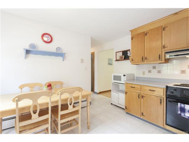 For Sale: 128 Fairlawn St Bristol, CT 06010