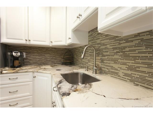 For Sale: 565 Clark Ave #APT 69 Bristol, CT 06010