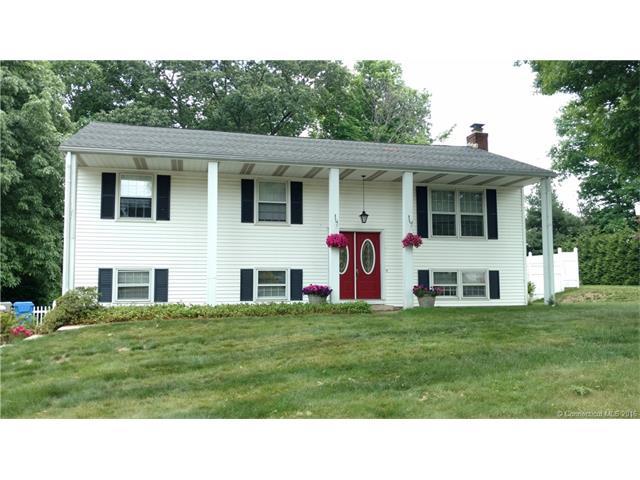 87 Julia Rd