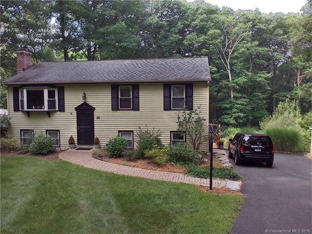 68 Savarese Ln