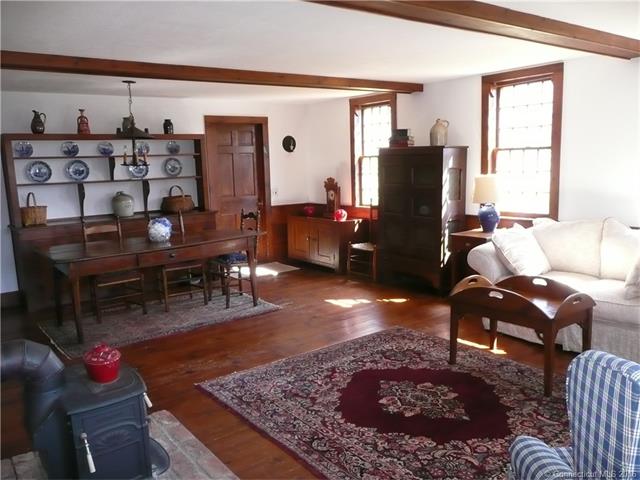 For Sale: 124 Bunker Hill Rd Canton, CT 06019