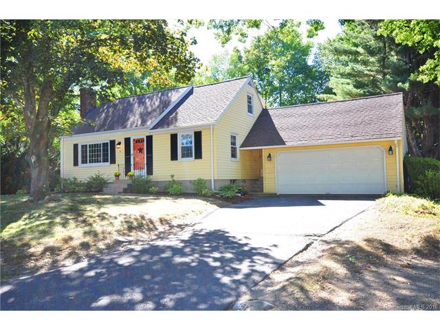 8 Highfields Dr