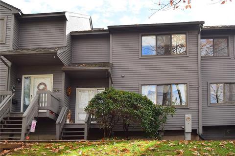 194 Conestoga Way #194