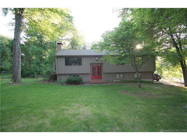 For Sale: 17 Jamestown Ct Glastonbury, CT 06033