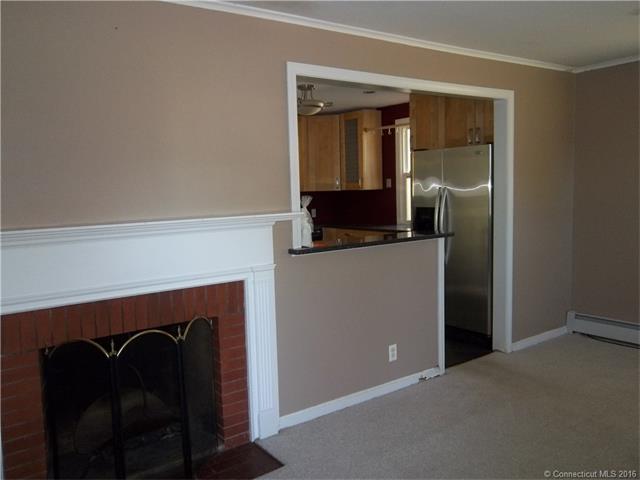 33 Benton Ln