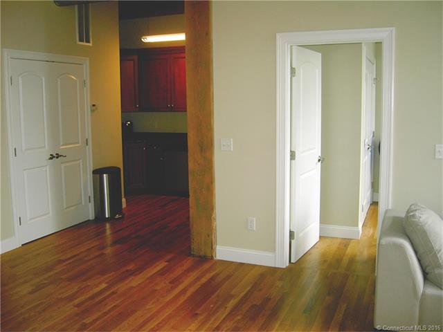 10 Main St #206 Berlin, CT 06037