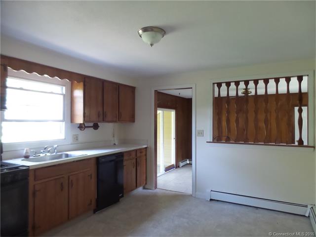 For Sale: 47 Galaxy Dr Manchester, CT 06040