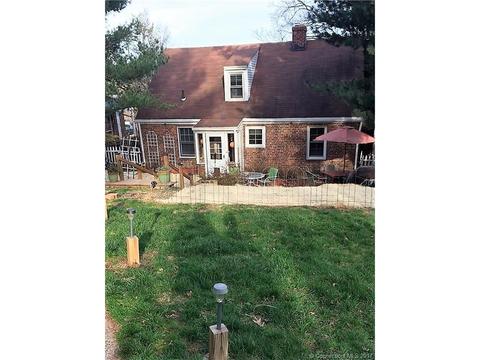 25 Overhill Ave