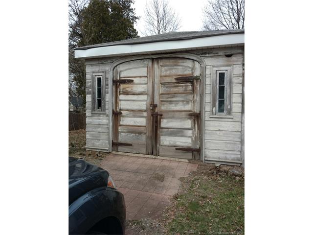 For Sale: 425 Hart St New Britain, CT 06052