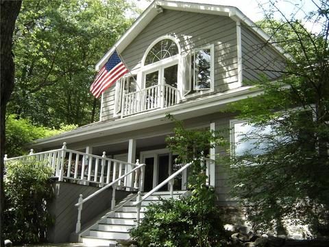 118 Newfield Rd